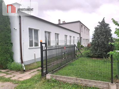 4 lokale mieszkalne, lokal komercyjny,duża działka - 3