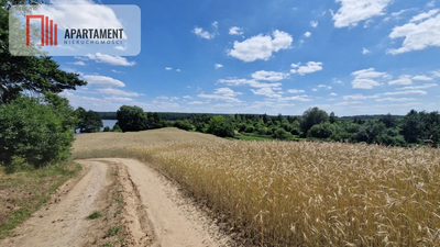 Duża działka nad jeziorem Ostrówieckim. - 2