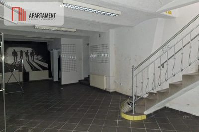 Gniezno - Lokal 40m2 w centrum, Rynek - 4
