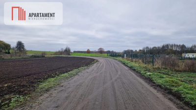 Działka nad jeziorem z warunkami zabudowy - 2