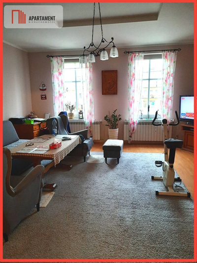 Mogilno- kamienica na rynku 175m2, lokal handlowy