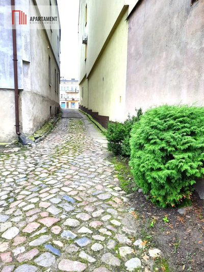 Mogilno- kamienica na rynku 175m2, lokal handlowy - 2