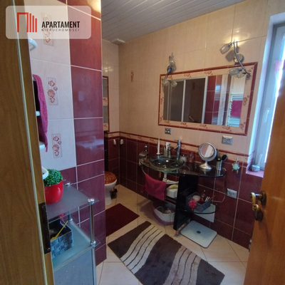Duża działka 2500 mkw, dom z zapleczem. - 3