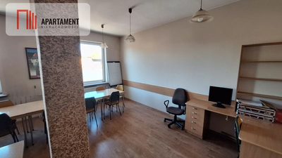 Budynek biurowo- administracyjny! Duży potencjał! - 4