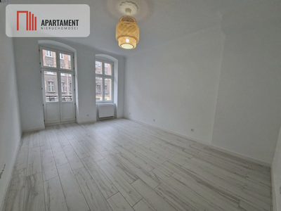 Komfortowy lokal pod usługi - 5