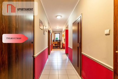Dom: dwa mieszkania i przestrzeń na działalność - 3