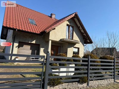 6 pokoi/garaż/ogrodzony/blisko szkoła/taras/cisza