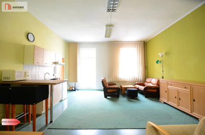 ODNOWIONA KAMIENICA W CENTRUM ŚWIECIA - 5