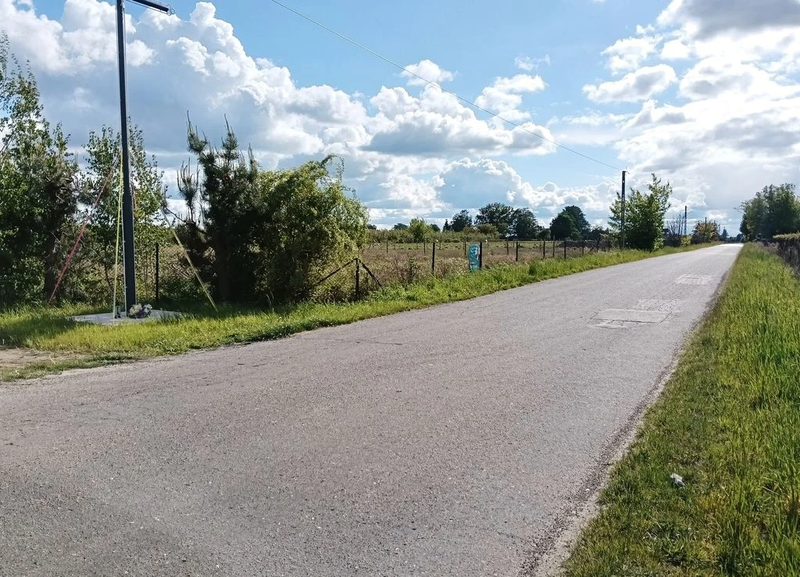 Ostatnia działka   z PRĄDEM w Ostrołęce k. Głowna - 105802631.jpg