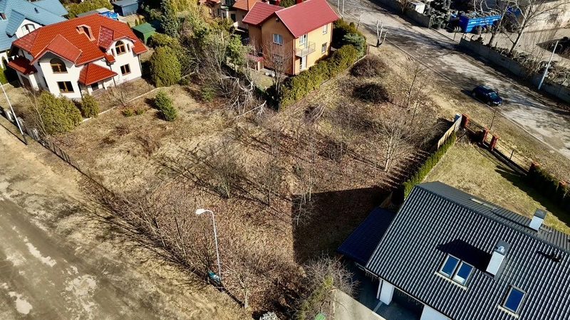 Zgierz – działka z potencjałem i urokiem - 111171520.jpg