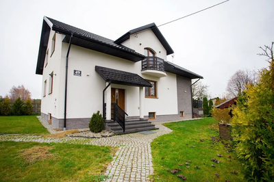 Ludwinów: 247m² domu + 170m² hal na działce 25a - 2