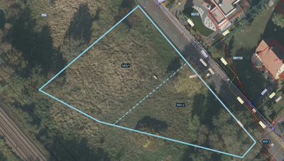 2585 m2 z potencjałem – dom, bliźniak lub usługi