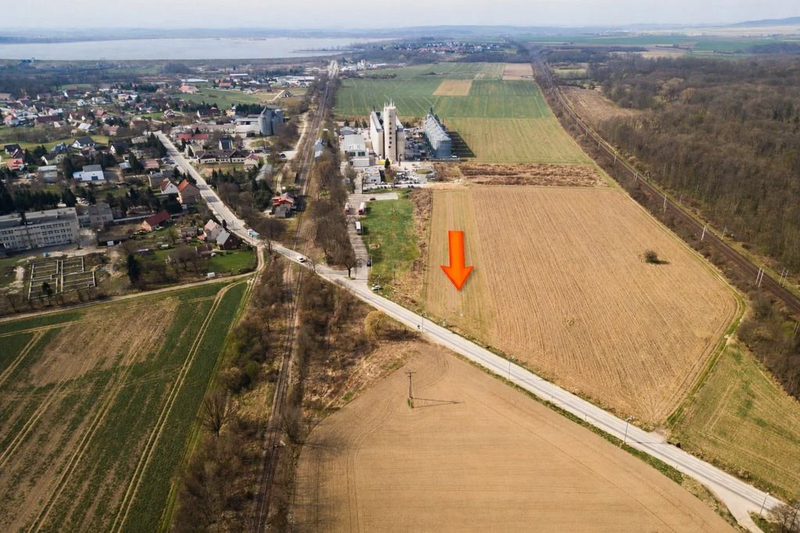 Mega potencjał logistyczny 5856 m² przy kolei. - 111514785.jpg