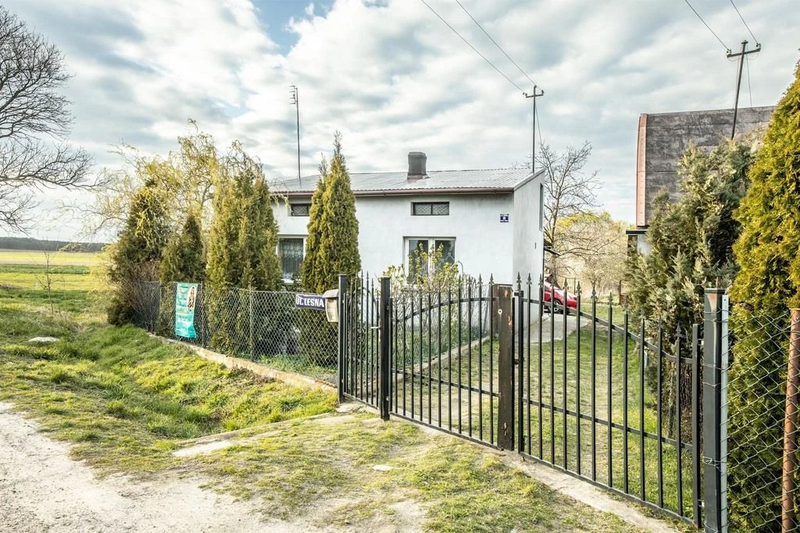 Zamień hałas na ciszę – dom z działką 1000m² - 111876653.jpg