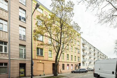 Lokal z witryną w pięknej kamienicy! - 3
