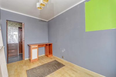 Trzy pokoje na sprzedaż - wygoda życia w centrum - 3