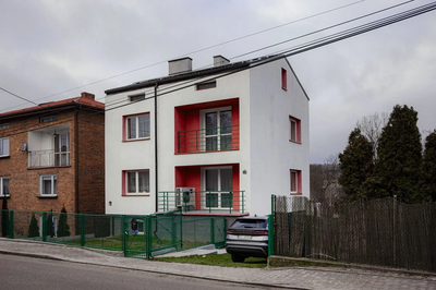Bezemisyjny dom w centrum Dwikóz