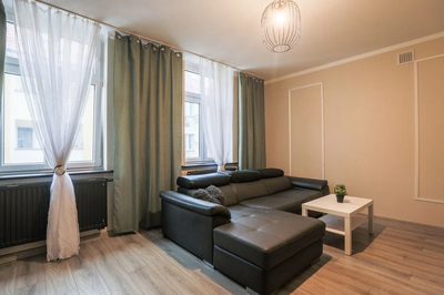 Mieszkanie na 1. piętrze w kamienicy – bez czynszu - 3