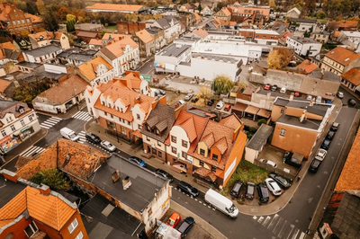 Dom z duszą i lokalem usługowym - 2