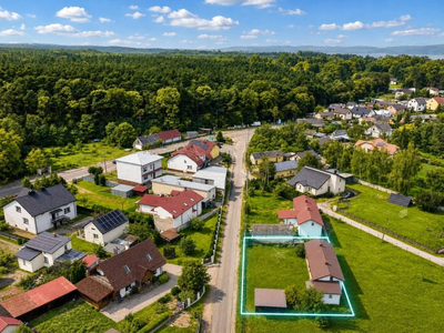 Dom wolnostojący 60 m², ogród, 600 m od Wisły