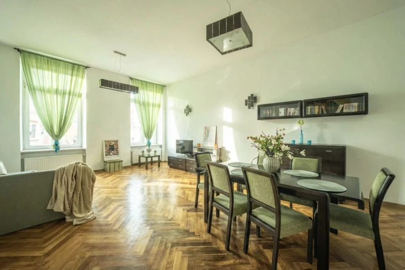 Odnajdź swój spokój w sercu tętniącego miasta - 110864540.jpg