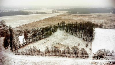 Atrakcyjna działka inwestycyjna w zieleni 19 złm2 - 4