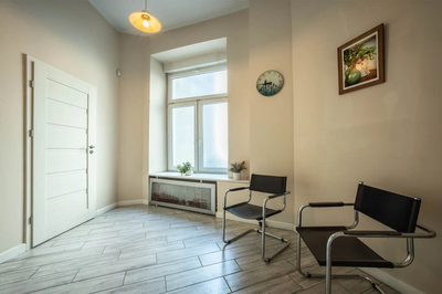 Lokal medyczny 89, 81 m² z witryną w kamienicy - 5