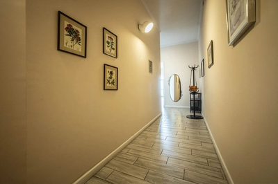 Lokal medyczny 89, 81 m² z witryną w kamienicy - 2