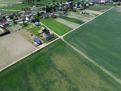 Działka- Jeziora i sześć miast w krótkim zasiegu! - 4