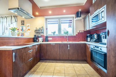 Solidny dom 186m² w cichej części Aleksandrowa - 2