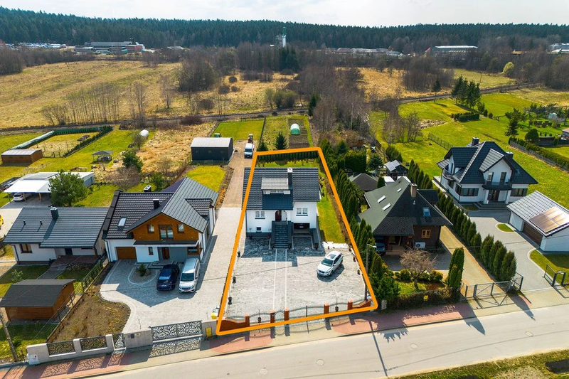 Dom z pięknym ogrodem 10 min od Kielc - 111543795.jpg