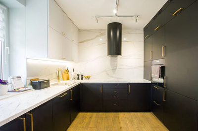 Dom 443m² i baza pod firmę przy trasie S7 - 3