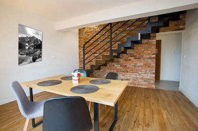Ludwinów: 247m² domu + 170m² hal na działce 25a - 2
