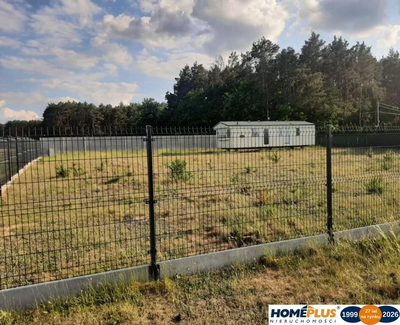 Działka budowlana 1200 m² z domkiem mobilnym. - 2