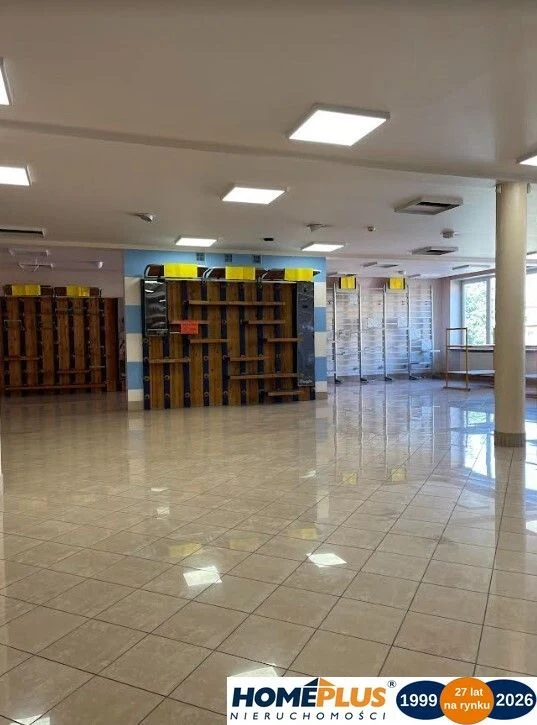 Lokal o powierzchni 230 m2 Centrum Wołomina. - 109343999.jpg