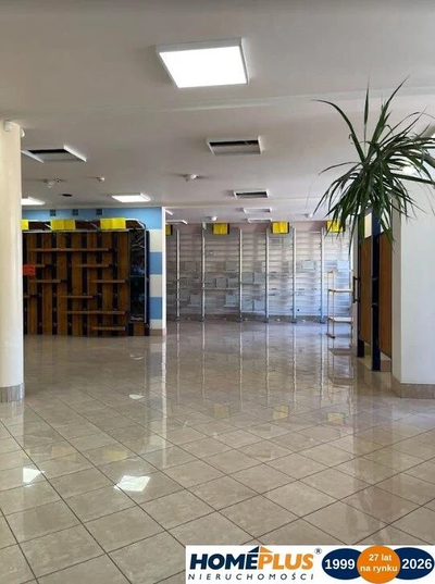 Lokal o powierzchni 230 m2 Centrum Wołomina. - 2