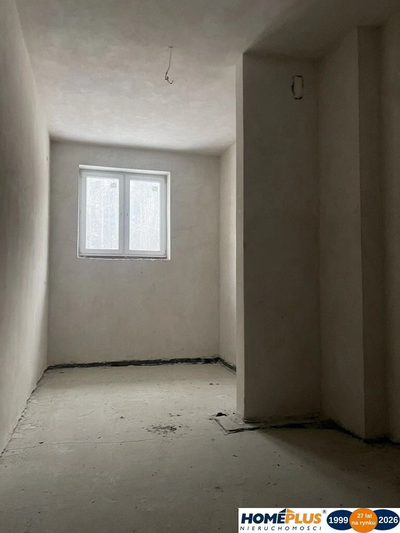 Budynek pod działalność 1400 m², plac manewrowy. - 2