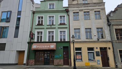 Samo centrum Miasta! Do wynajęcia lokal świetnie nadający się na restaurację, kawiarnię, bar, sklep, usługi. Obiekt o szerokich mozliwościach, nadajacy na każdy profil działalności , czytelny adres,…