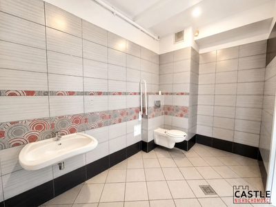 228 m² | lokal medyczny/usługowy/biurowy - 2
