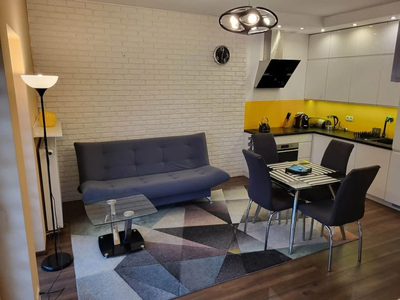 Gotowe 40 m2 w centrum z garażem i komórką - 4