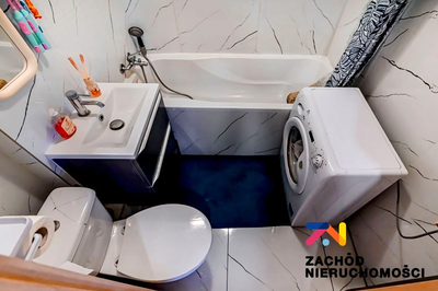 Przestronne 3 pokoje (66 m2) na 4. piętrze z osobną kuchnią ! - 2