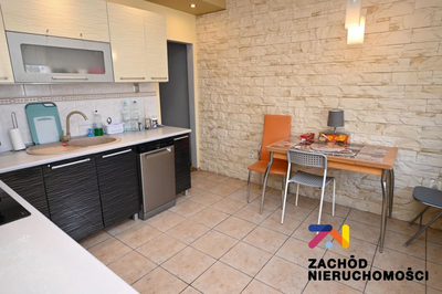 Na sprzedaż przestronne 5-pokojowe mieszkanie - ZielonaGóra, ZACISZE ul. Porzeczkowa 36