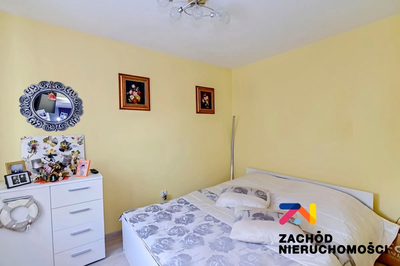 Oferujemy Państwu na sprzedaż lokal mieszkalny, znajdujący się w samym centrum Nowogrodu Bobrzańskiego przy ulicy Słowackiego, vis a vis Urzędu Miejskiego. - 4