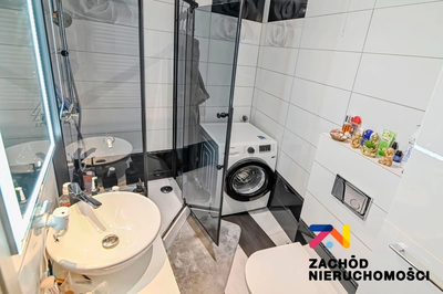 Oferujemy Państwu na sprzedaż lokal mieszkalny, znajdujący się w samym centrum Nowogrodu Bobrzańskiego przy ulicy Słowackiego, vis a vis Urzędu Miejskiego. - 3