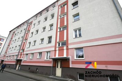 Prezentujemy na sprzedaż atrakcyjne mieszkanie 3-pokojowe w KrośnieOdrzańskim przy ul. Poznańskiej o powierzchni 47m2 usytuowaną na 4 piętrze. - 3