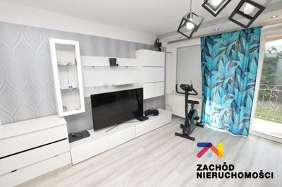 PREZENTUJEMY MIESZKANIE POŁOŻONEW NISKIM BLOKU NA DRUGIM PIĘTRZE W MIEJSCOWOŚCI KAMIONKA - 20KM OD ZIELONEJ GÓRY. - 3