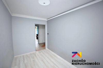 PREZENTUJEMY MIESZKANIE POŁOŻONEW NISKIM BLOKU NA DRUGIM PIĘTRZE W MIEJSCOWOŚCI KAMIONKA - 20KM OD ZIELONEJ GÓRY. - 2
