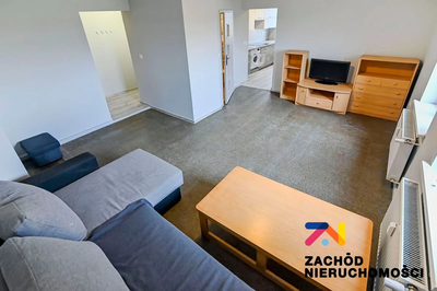 Wyjątkowa nieruchomość z charakterem w sercu Babimostu - idealna zarówno do zamieszkania, jak i jako inwestycja.
