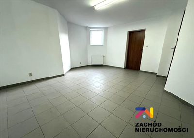 PREZENTUJEMY DOM W ZABUDOWIE BLIŹNIACZEJ NA SPRZEDAŻ O POWIERZCHNI 212,40m2 Z GARAŻEM. - 2