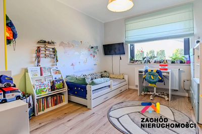 Nowoczesny dom parterowy z poddaszem 140 m2, 842 m2 działki Osiedle Złote Piaski - Zielona Góra (Sucha) - 2
